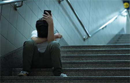 16歲的孩子自卑怎么辦