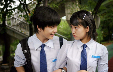 14歲男孩子早戀怎么辦