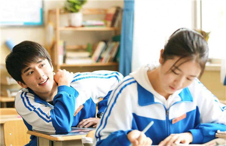 11歲女生早戀