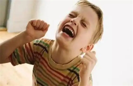 13歲孩子脾氣暴躁易怒怎么辦