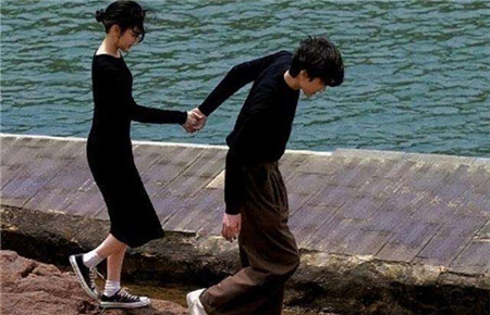 孩子早戀怎么處理