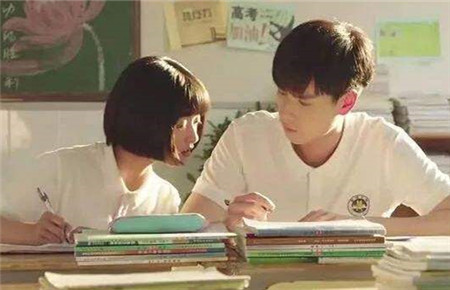 12歲的女孩早戀怎么辦
