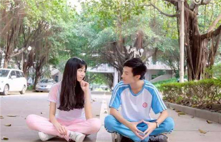 初三發(fā)現(xiàn)孩子早戀怎么辦