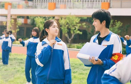 女孩子早戀家長該怎么說怎么溝通
