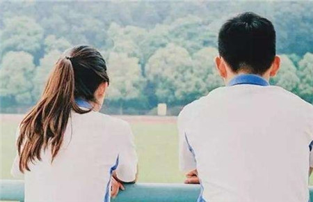 怎樣處理十二歲女孩早戀 用這五招巧妙應對