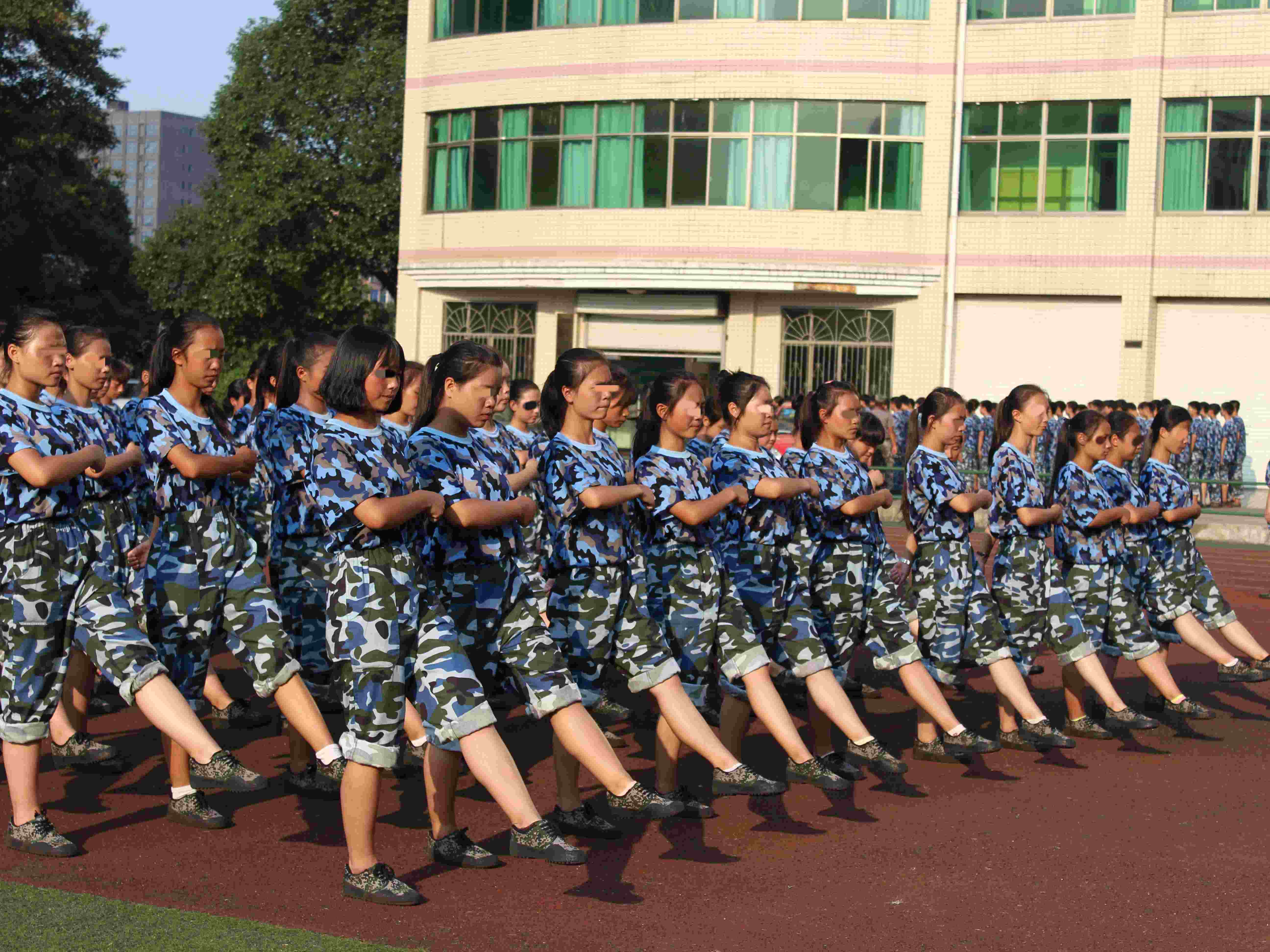 孩子內向自卑,如何改變孩子內向的性格