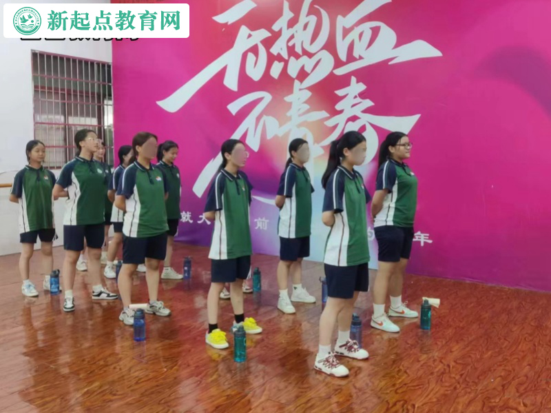 新起點(diǎn)教育專門學(xué)校舉辦軍歌比賽
