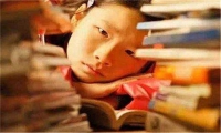 少年封閉特訓學校是如何處理孩子逃課的