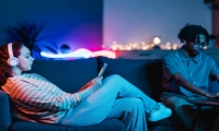 中國的戒網癮學校對孩子黑白顛倒有妙招